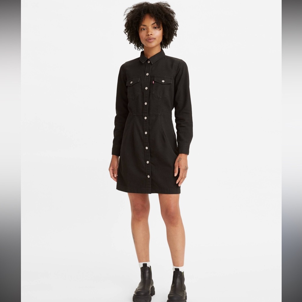 NWT Levi’s Ellie Denim Dress